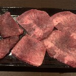 焼肉ホルモン かなや - 牛タンセット　400円‼️
