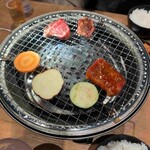 焼肉ホルモン 神戸浦島屋 - ランチ
