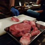 ヒレ肉の宝山 - 