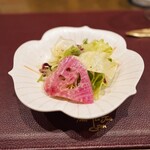 トゥ・ラ・ジョア イズム - 