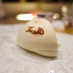 トゥ・ラ・ジョア イズム - 