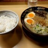 鹿児島ラーメン 豚とろ - 半熟煮玉子ラーメン+白めし