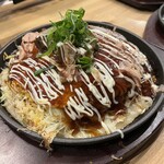 OKAYAMA鉄板 はなはな - 広島風おこのみ×スジコン