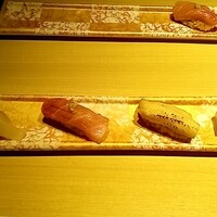 梅田 鮨 よこ田 - 