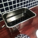 マゴコロ - 二度浸け禁止のたれ。やや酸味がありサッパリ美味しいです。