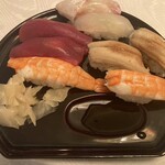 Gurandonikkotoukyoudaiba - 握り寿司