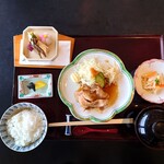 秋田車屋 - 〘新春バージョン〙豚肉のしょうが焼き定食