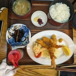 大衆磯料理 磯辺 - えびフライ定食∶2200円