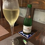 Bistro et toi - 飲みきりのスパークリングワイン