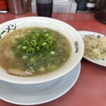 宮っ子ラーメン 本店 - 