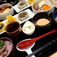 ヒル薬膳粥・ヨル貝料理カイノクチ - 