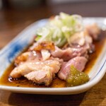 炭火焼 まるこ家 - 料理写真:2024.1 もも肉のたたき（680円）