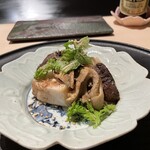 好し智 - 炙ったクエ、茸、わさび菜