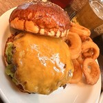 THE GREAT BURGER - 