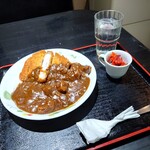 ほびーい喫茶店 - カツカレー 750円(税込)。