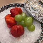 割烹　梅津 - 水物　苺とマスカット