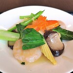 中国レストラン 雪園 - 海老と小松菜の塩味炒め
