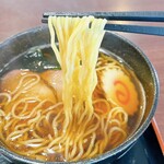 紅椿の湯 - ラーメンの麺