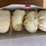 551蓬莱 JR三ノ宮駅店 - 豚まん