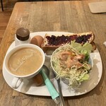 ＬＡＮＡＩ - トーストセット　450円