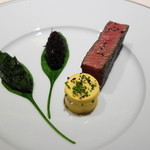 ロオジエ - 和牛フィレ肉 パセリ風味のオニオンフォンデュと赤キャベツのコンフィチュール モワルのロワイヤル ボルドレーズ