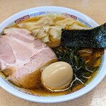 煮干鰮らーめん 圓 - 