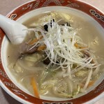 ラーメン まるいし - タンメン900円