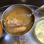 アーンドラ・ダバ - チキンルー