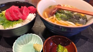 Sakedokoro Mendokoro Kinoshita - 本まぐろ丼　麺セット（出汁うどん）