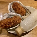 sake oyster BAR 石花 - オイスターバーの牡蠣フライ(2個) 960円