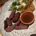 全席個室 居酒屋 九州和食 八州 - 鹿肉のステーキ