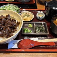 豚捨 KITTE丸の内店 - 