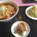 ヤムチャ - ランチ麻婆豆腐のせ麺