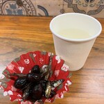 戸井酒店 - 御神酒と黒豆