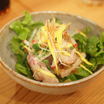 土と青 - 鶏もも肉の一夜干し　柚子胡椒風味