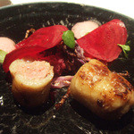 フロリレージュ - 豚足の挽肉詰め 赤キャベツとビーツ