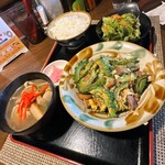 沖縄郷土料理あわもり　ゆうなんぎい - 