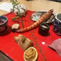 乙味 あさ井 - 八寸　車海老　鮑　ロースト牛　煮蛸　ビーツ　青菜