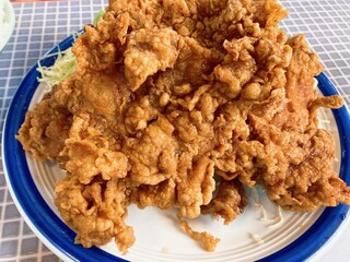 文福飯店 - 唐揚げやばい量です