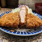 とんかつ 大宝 - 特上ロースかつ 断面