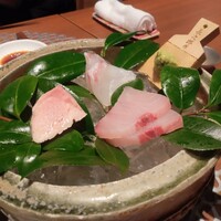 魚坐 - 