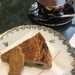 LE CAFE DE L'Officine Universelle Buly - 