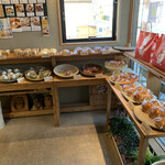 わがし屋さんのあんぱん 結喜 - 店内