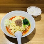 謹製担々麺 うさぎ - 