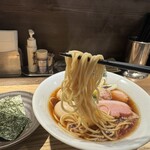 Kamodashi Chuukasoba Menya Yoshiki - 「海苔５枚」と「特製鴨出汁中華蕎麦(醤油)」