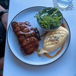 Waterbar & Grill Steakhouse - 