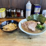 Ramen Ichirokuya - 毎度毎度、塩ネギチャーシュー