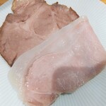 飯田商店 - 叉焼アップ。私は手前側の方が好みでした