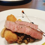 TRE VERDI - スペイン産栗豚肩ロースのグリル