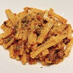 TRE VERDI - 黒毛和牛ミートソースのカザレッチェ